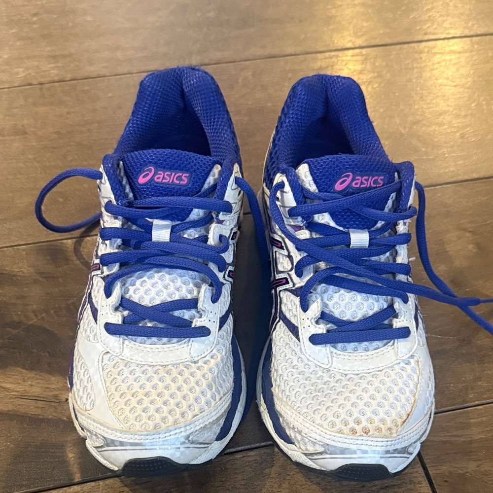 ASICS women’s sneakers